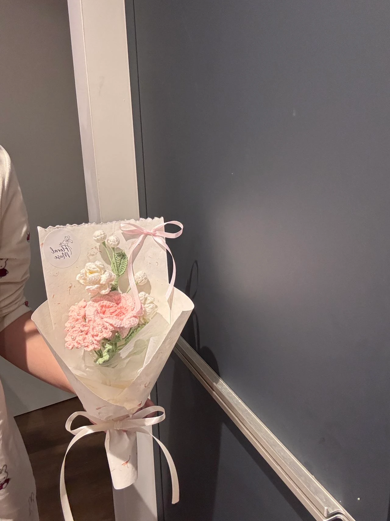 Petite Pearl Posy — additional view 1